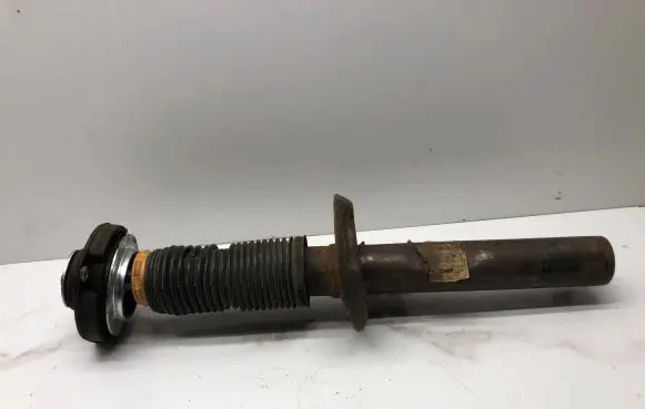 Volkswagen PASSAT B6 Front shock absorber/damper 3C0413031N 824904001778