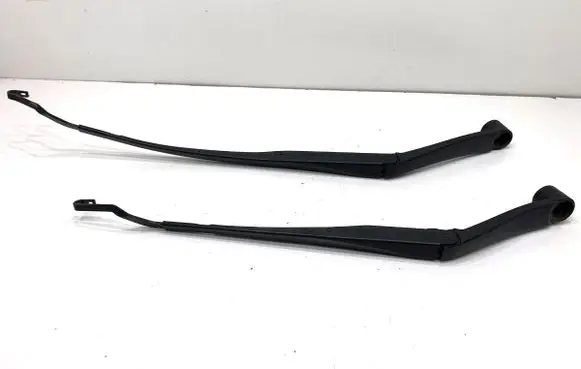 KIA Niro Front wiper blade arm 