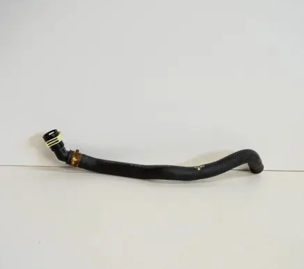 Mazda 3 II Engine coolant pipe/hose
