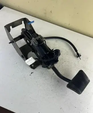 Jeep Grand Cherokee (WK) Brake pedal KSR257427