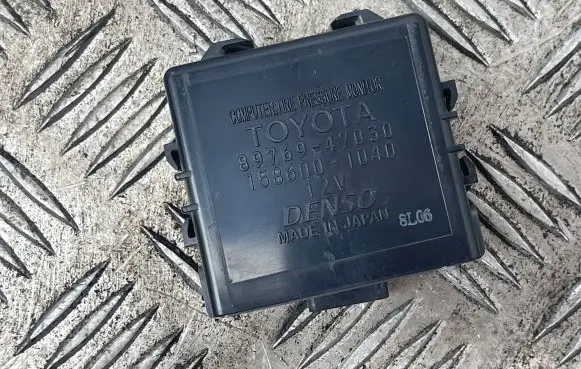 Toyota Prius (XW30) Tire pressure control unit 8976947030