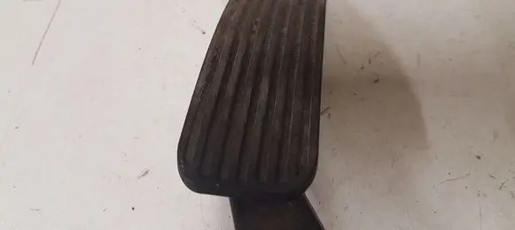 Opel Insignia A Accelerator throttle pedal 13237356 00976501
