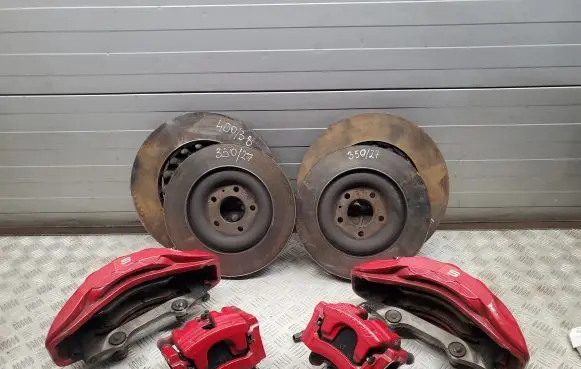 Audi Q8 Brake discs and calipers set 4M0615601P 4M0615106KB 4M0615105KB