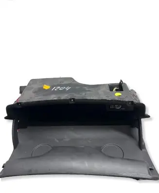 Volkswagen PASSAT B5.5 Glove box 3B1857101