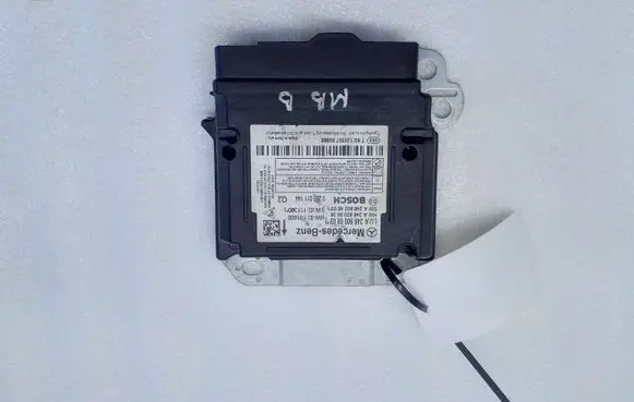 Mercedes-Benz B W246 W242 Airbag control unit/module A2469000903 A2468200026