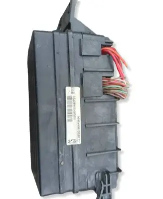 Chevrolet Epica Relay mounting block 96646696