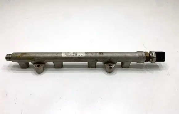 Skoda Kodiaq Fuel main line pipe 05E133320