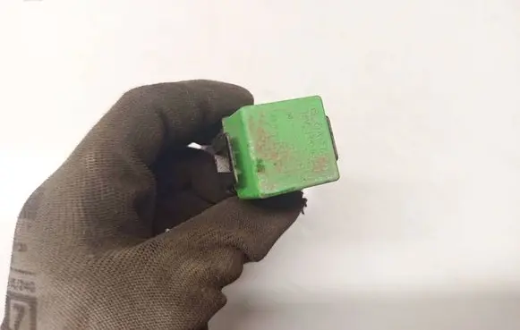Peugeot 307 Other relay 12V35A03531