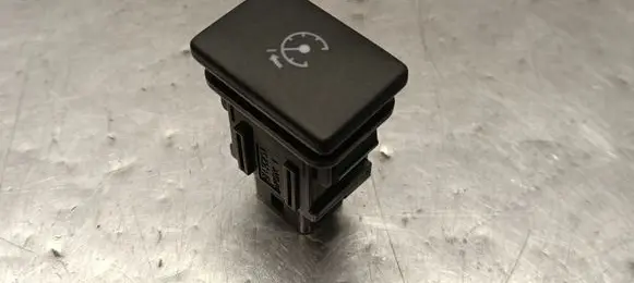 Toyota Avensis T270 Cruise control switch 8447005010