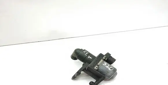 BMW 3 E36 Coolant heater control valve 1387846 1147412052