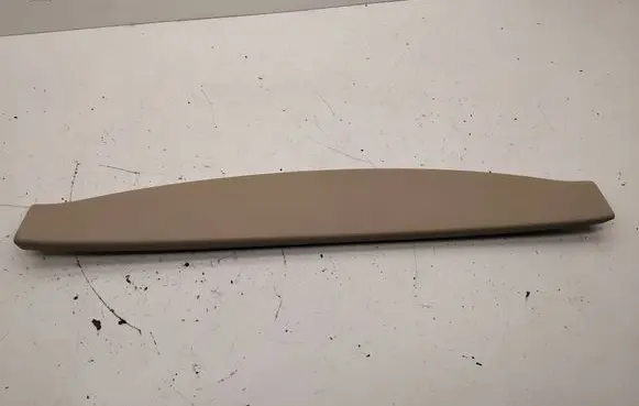 Toyota Avensis T250 Tailgate trim 6479005030