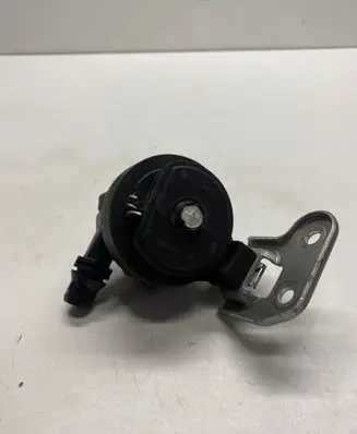 BMW M4 F82 F83 Electric auxiliary coolant/water pump 7850568
