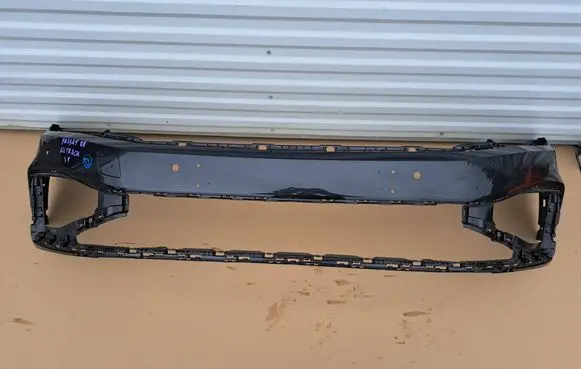 Volkswagen PASSAT B8 Front bumper 3G0807221