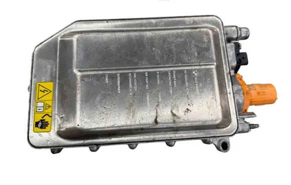 BMW i4 Hybrid/electric vehicle battery fan 5a626b2