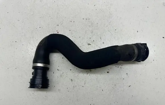 Audi A6 S6 C7 4G Engine coolant pipe/hose 4G0121049Q