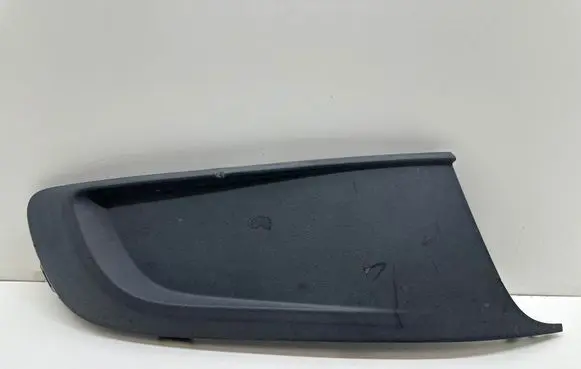Volkswagen Touran II Front bumper lower grill 1T0853666R