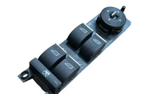 Ford Kuga II Electric window control switch AM5T14A132CA 10020922