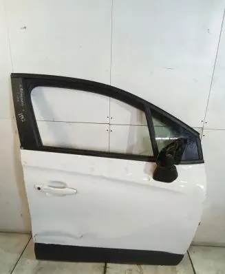 Opel Crossland X Front door
