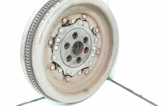 Volkswagen Golf V Flywheel ZSB03C105266B