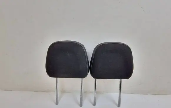Citroen DS3 Front seat headrest 