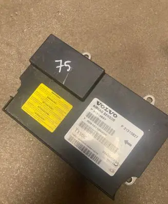 Volvo XC60 Airbag control unit/module 31313827 00405408B0 009101100255