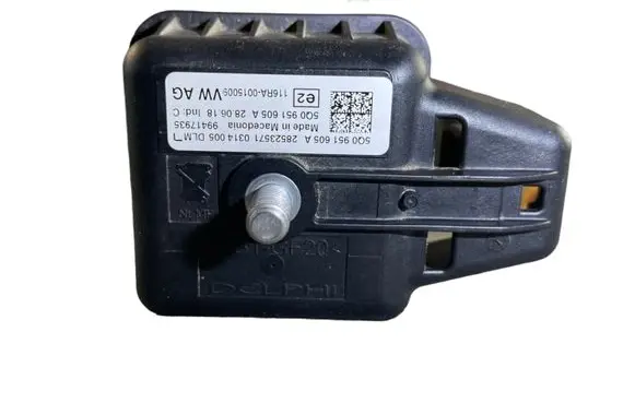 Audi A4 S4 B9 Alarm system siren 5Q0951605A