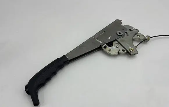 Jaguar XK8 - XKR Handbrake/parking brake lever assembly 