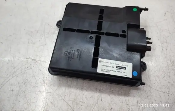 Mercedes-Benz GL X166 Vacuum air tank A0008005519