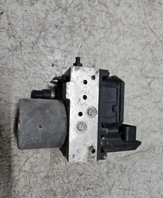 Mercedes-Benz Vito Viano W639 ABS Pump 0265950094