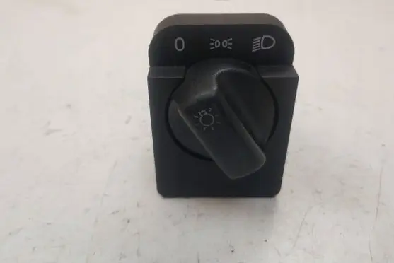 Opel Agila A Light switch 90481764