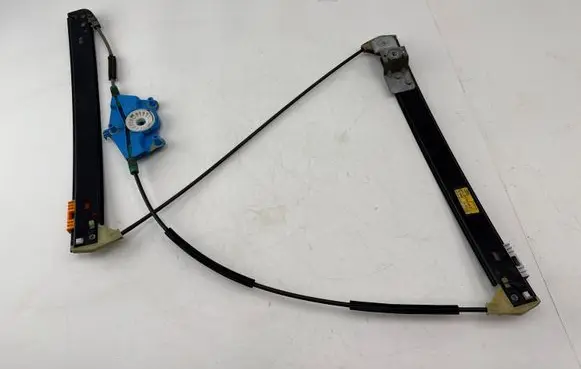 Audi RS4 B7 Front window lifting mechanism without motor 8E0837461C
