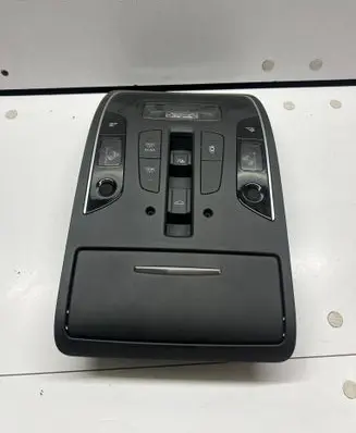 Audi A6 S6 C7 4G Front seat light