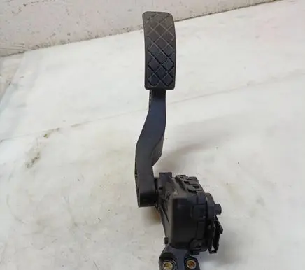 Audi A3 S3 8L Accelerator throttle pedal 6PV00777000 1J1723503H