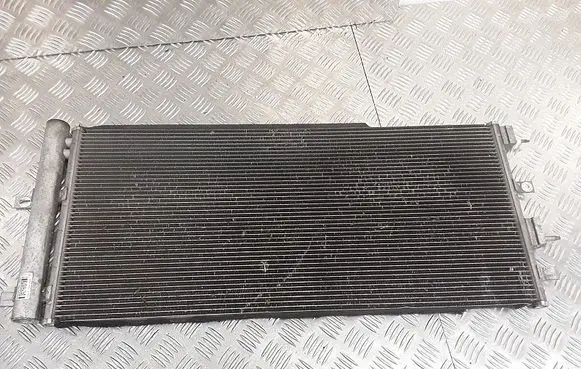 Coolant radiator