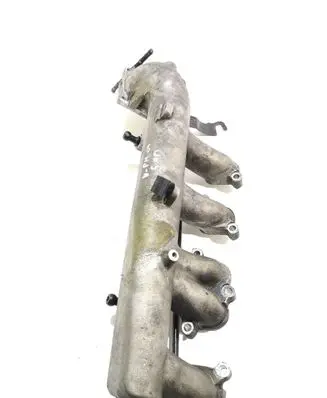 Volkswagen Phaeton Intake manifold