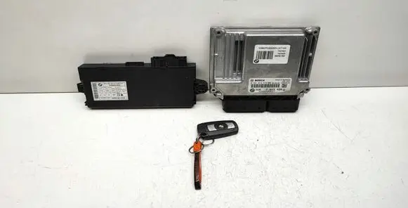 BMW 3 E90 E91 Engine ECU kit and lock set 7823420 0281014572 9147226