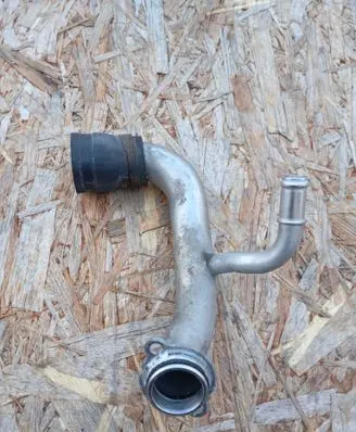 BMW 1 E81 E87 Engine coolant pipe/hose 3016411