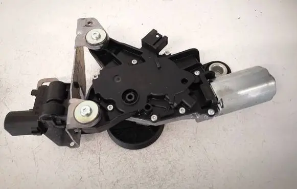 BMW 5 F10 F11 Rear window wiper motor 0390201231