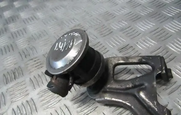 Opel Tigra A EGR valve 90470420 7.22296.00