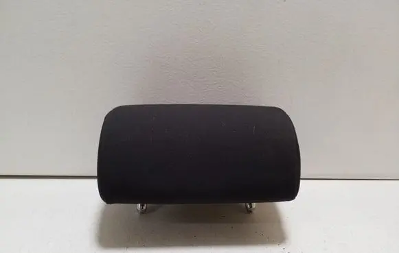 Volkswagen Golf Plus Rear seat headrest 