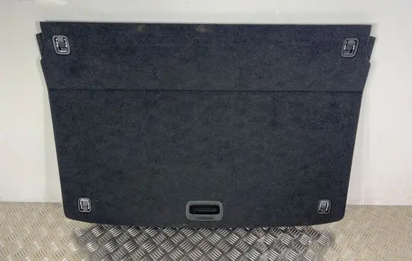 Trunk/boot floor carpet liner