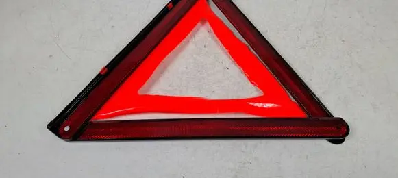 Audi A4 S4 B8 8K Emergency warning sign 8T0860251