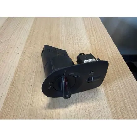 Seat Ibiza IV (6J,6P) Light switch 6J1941531AN