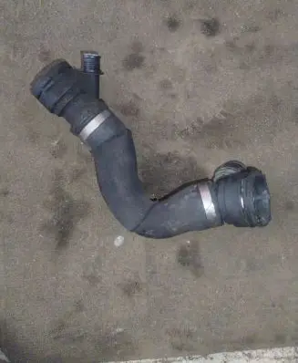 BMW X5 E70 Engine coolant pipe/hose 7799184