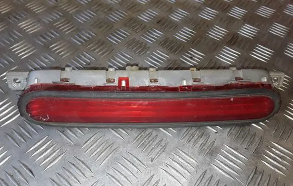 Toyota Corolla Verso AR10 Third/center stoplight 815700F011