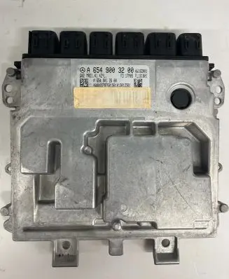 Mercedes-Benz C W205 Engine control unit/module A6549003200 A6549012600