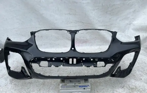 BMW X3 G01 Front bumper 77382810