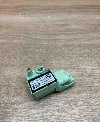 BMW 5 E60 E61 Airbag deployment crash/impact sensor 9118167 5WK43865