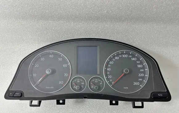 Volkswagen Golf V Speedometer (instrument cluster) 1K0920870K VZ7Z0C8476074 V3250110