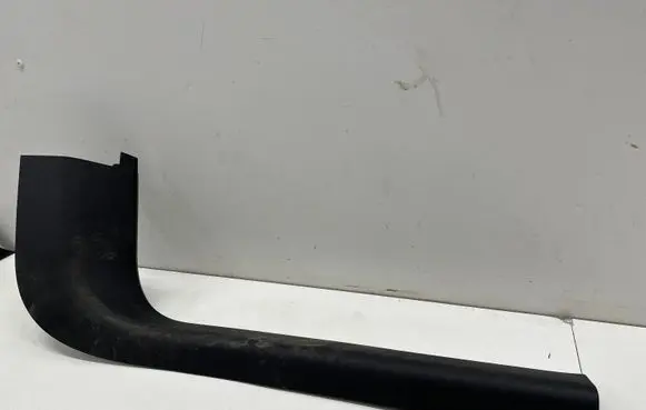 Ford Focus Front sill trim cover JX7BA13208A